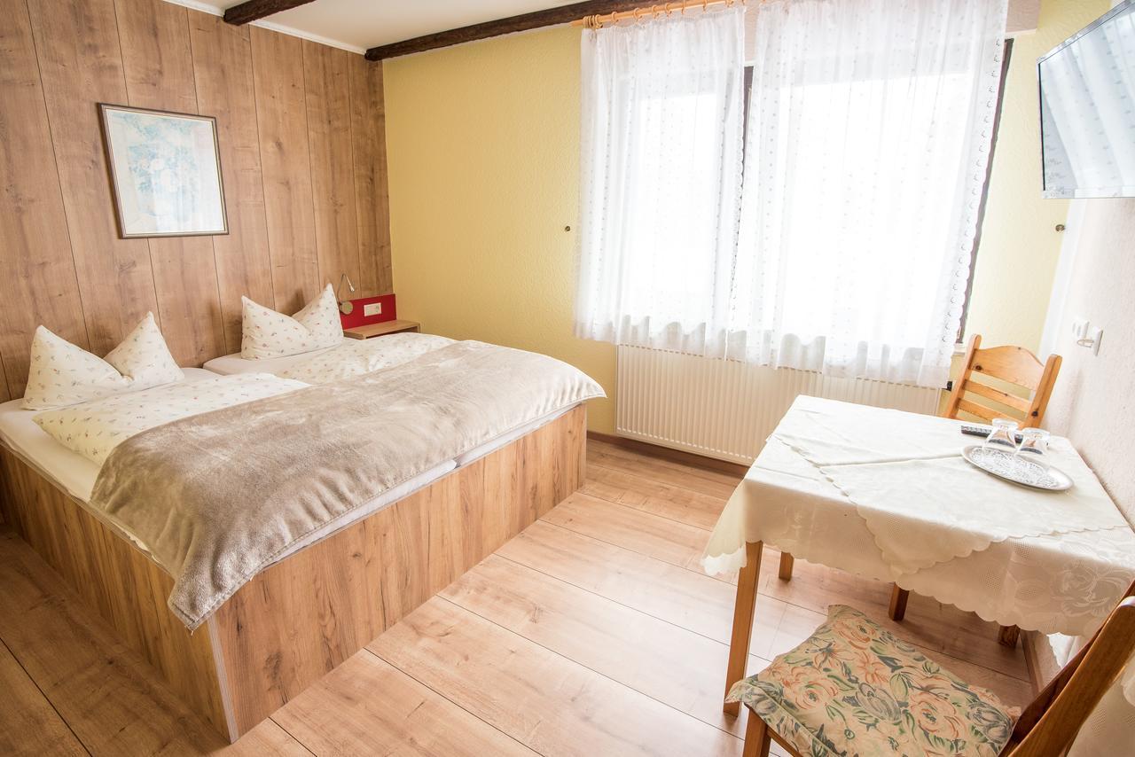 Hotel Schweizerhof Boebingen an der Rems Luaran gambar